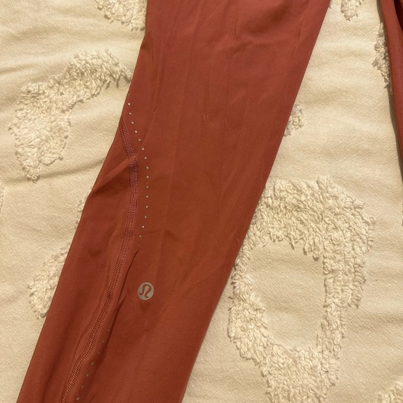 Lululemon Muave leggings - Picture 5 of 7